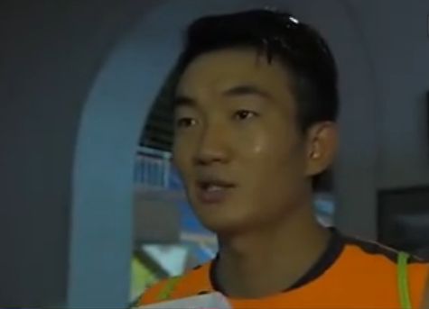 男男舌吻喂舌头