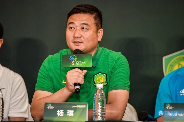 练歌厅女士长插入视频流出