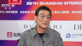 冲澡的性感女朋友